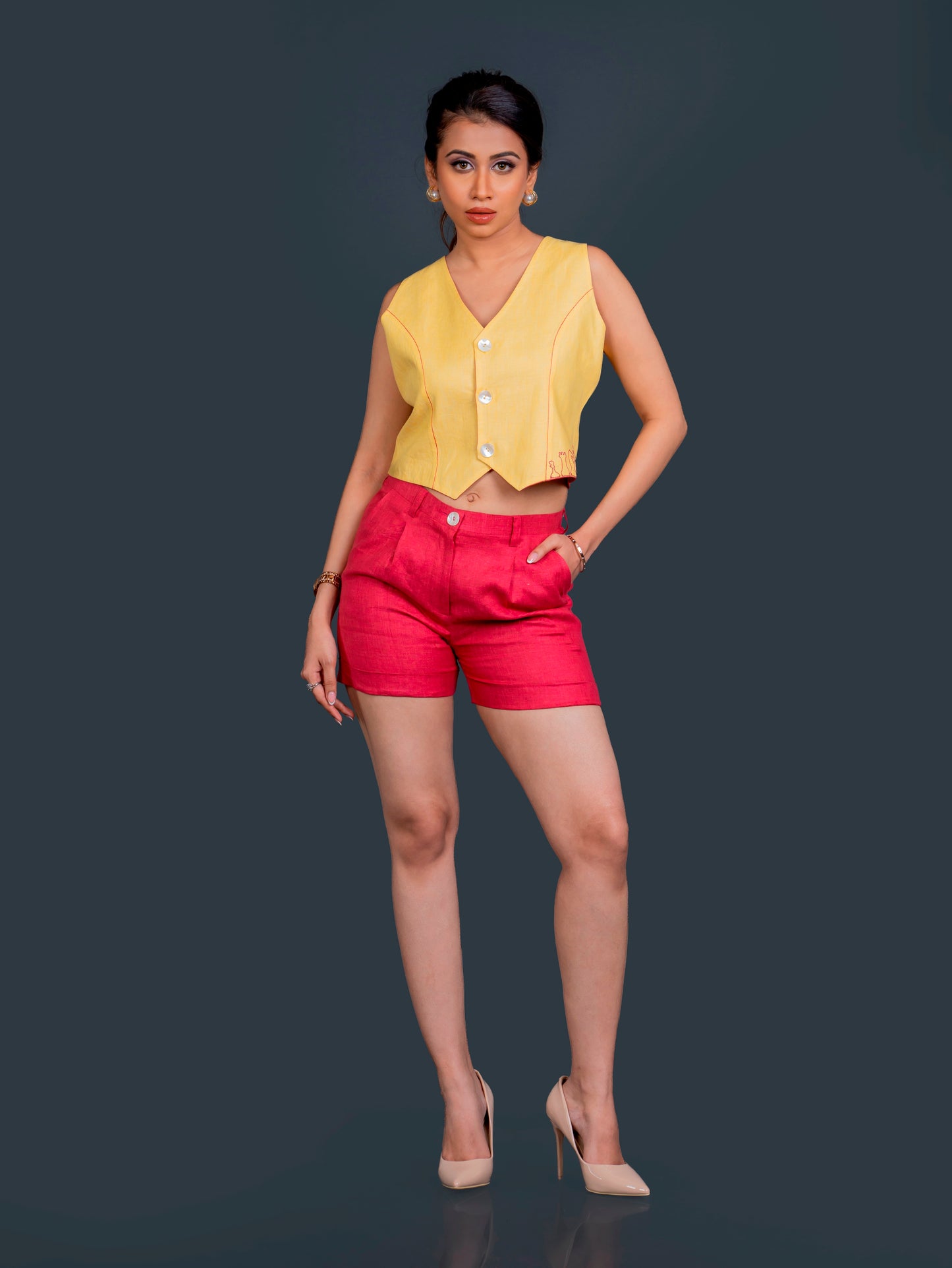 Co-Ord Set With Hand Embroidered Reversible Waist Coat