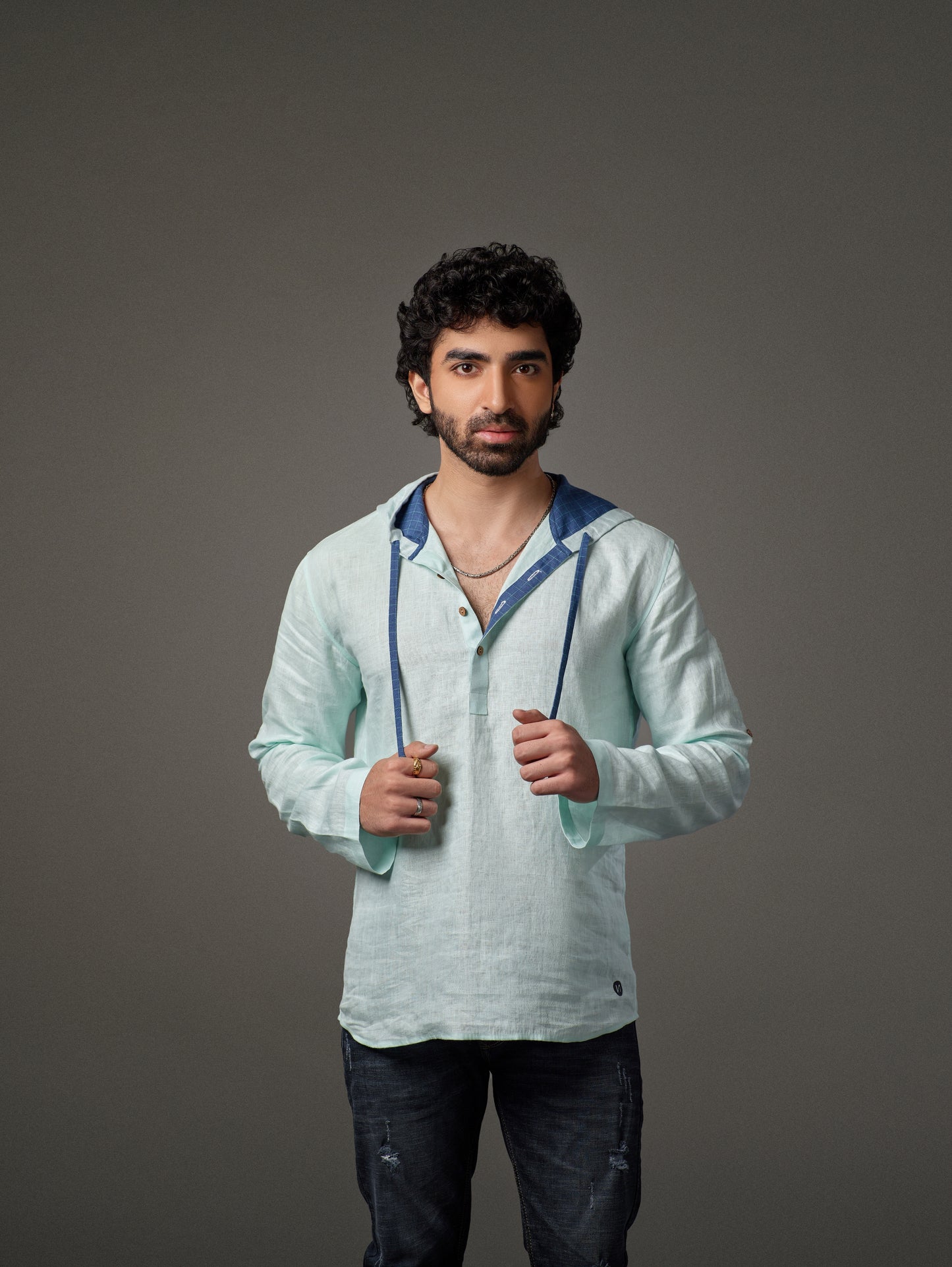 Linen full sleeve hoodie