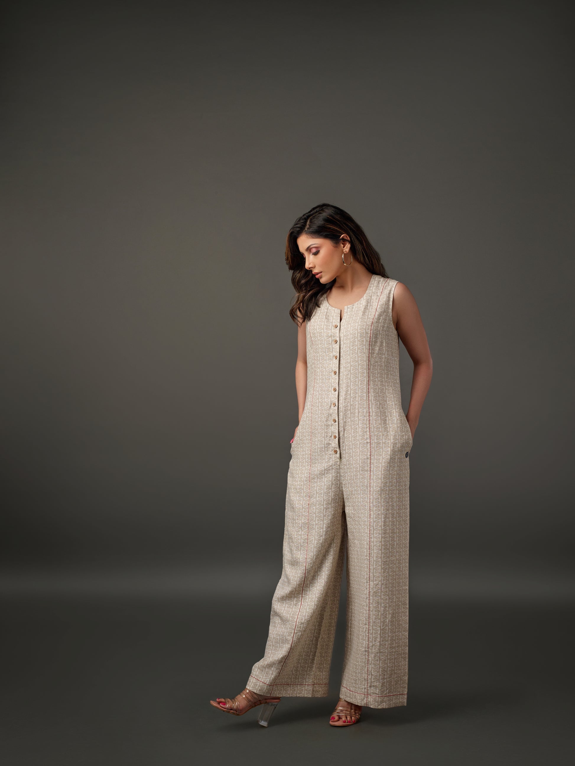 Linen Printed Sleeveless Jumpsuit Linen Printed Sleeveless Jumpsuit